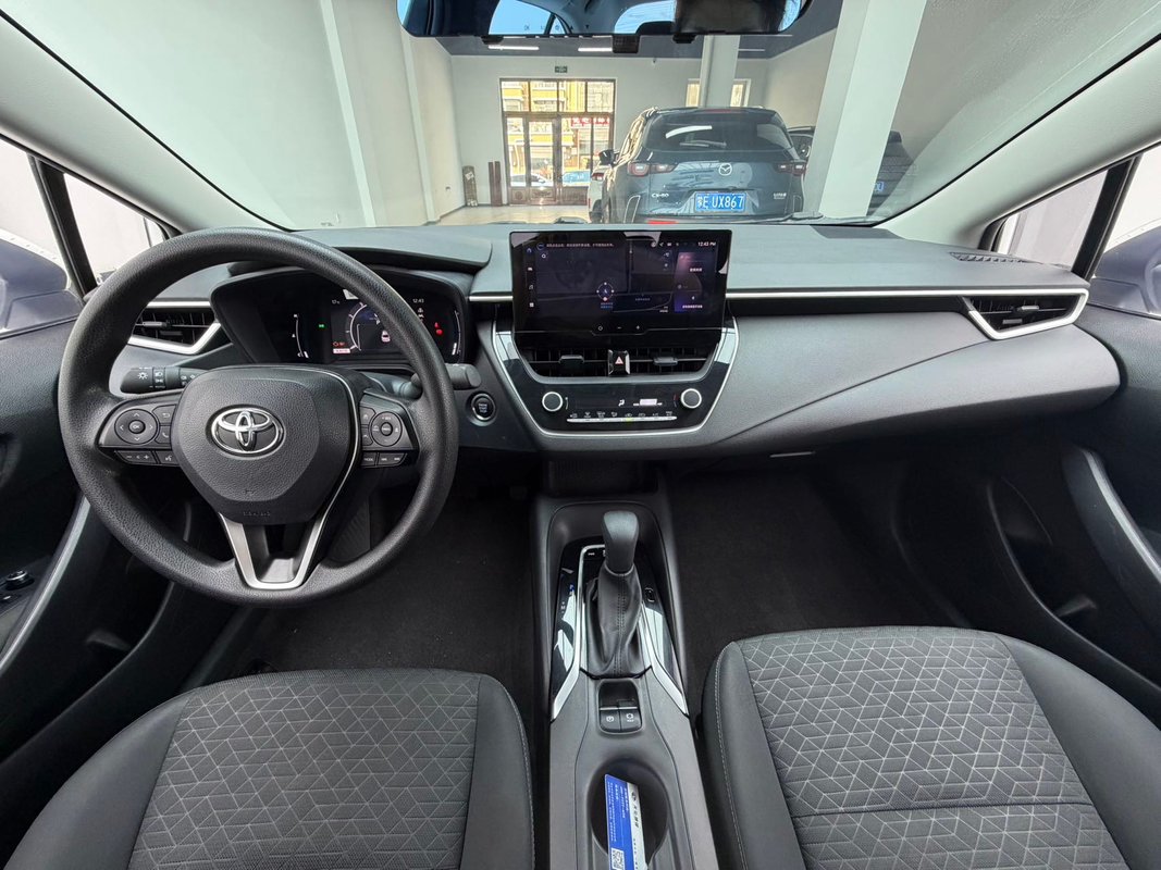 Toyota Toyota Corolla 1.5 Elite 8