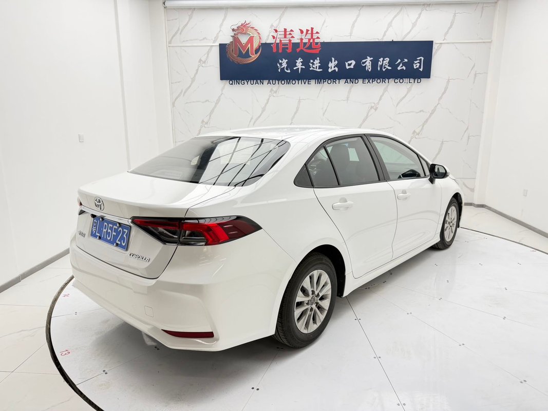 Toyota Toyota Corolla 1.5 Elite 6